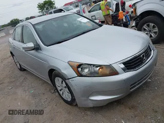 2008 Honda Accord LX z VIN 1HGCP26378A157988, wystawiony jako IAAI lot #42439358 z przebiegiem 275 638 mil mil oraz . Historia ofert i sprzedaży dostępna na DreamBid. Obrazek 1.