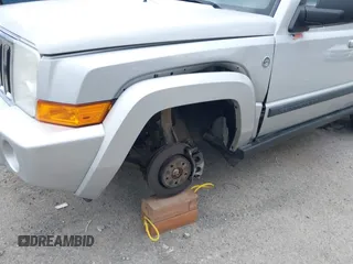 2007 Jeep Commander Sport с VIN 1J8HG48P47C556787, выставлен на аукционе IAAI как лот 42695897 с пробегом 146 272 миль миль и . История ставок и продаж доступна на DreamBid. Изображение 6.