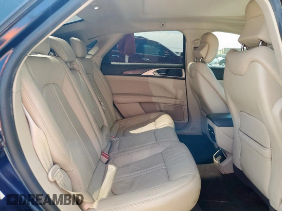 2017 Lincoln MKZ Hybrid Select z VIN 3LN6L5LU3HR639722, wystawiony jako Copart lot #52888935 z przebiegiem 88 200 mil mil oraz Szkoda całkowita • Salvage title. Historia ofert i sprzedaży dostępna na DreamBid. Obrazek 10.