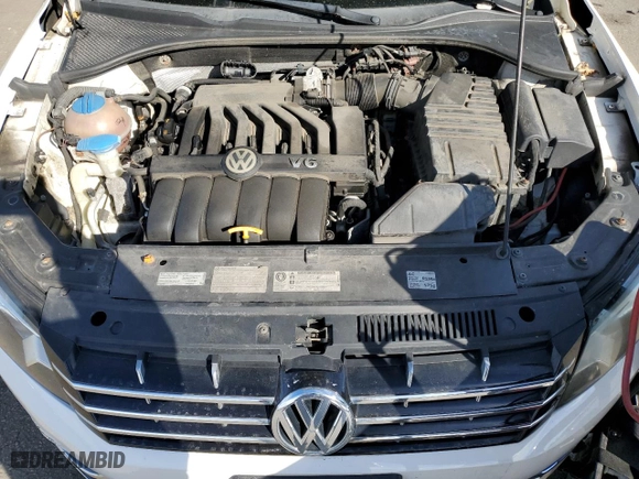 2013 Volkswagen Passat SEL Premium with VIN 1VWCM7A34DC083047, listed as a Copart auction lot 75218054 with 0 mi miles and Salvage Title. Bid and sale history available at carsss.com. Image 11.