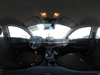 2021 Kia Forte LXS z VIN 3KPF24AD1ME315531, wystawiony jako IAAI lot #42286920 z przebiegiem 88 727 mil mil oraz . Historia ofert i sprzedaży dostępna na DreamBid. Obrazek 19.