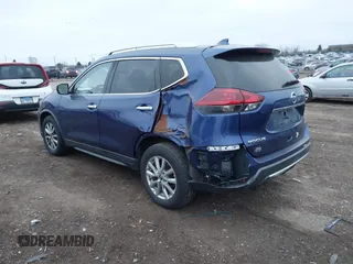 2019 Nissan Rogue SV with VIN KNMAT2MT9KP517402, listed as a IAAI auction lot 41039794 with 116,725 mi miles. Bid and sale history available at carsss.com. Image 3.