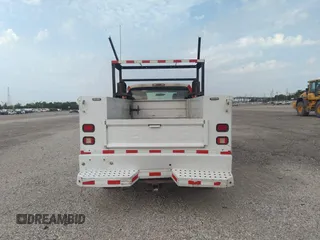 2016 Ford F-250 XL с VIN 1FD7X2B68GEC87412, выставлен на аукционе IAAI как лот 42014955 с пробегом 655 668 миль миль и . История ставок и продаж доступна на DreamBid. Изображение 16.