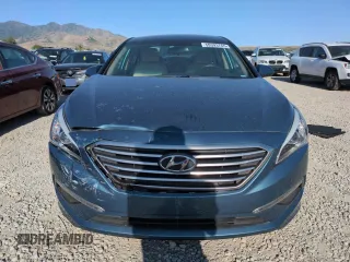 2015 Hyundai Sonata SE z VIN 5NPE24AFXFH219263, wystawiony jako Copart lot #59393765 z przebiegiem 67 556 mil mil oraz Szkoda całkowita • Salvage title. Historia ofert i sprzedaży dostępna na DreamBid. Obrazek 5.