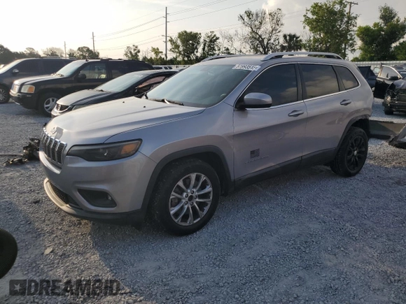 2019 Jeep Cherokee Latitude с VIN 1C4PJLCB9KD187227, выставлен на аукционе Copart как лот 57993515 с пробегом 89 712 миль миль и Списание • Salvage title. История ставок и продаж доступна на DreamBid. Изображение 1.