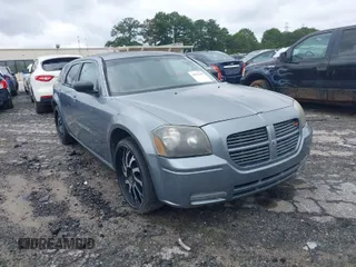 2006 Dodge Magnum with VIN 2D4FV47T36H362429, listed as a IAAI auction lot 40423505 with 176,584 mi miles and . Bid and sale history available at carsss.com. Image 1.
