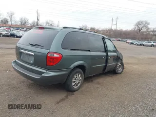 2003 Chrysler Town & Country with VIN 2C4GP24R43R255341, listed as a IAAI auction lot 41687331 with 129,592 mi miles. Bid and sale history available at carsss.com. Image 4.