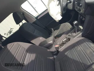 2022 Volkswagen Tiguan S z VIN 3VV0B7AX2NM097402, wystawiony jako IAAI lot #41845707 z przebiegiem 38 668 mil mil oraz . Historia ofert i sprzedaży dostępna na DreamBid. Obrazek 5.