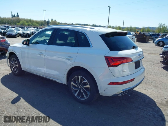 2022 Audi Q5 S line Premium Plus with VIN WA1EAAFY0N2112616, listed as a IAAI auction lot 42011925 with 67,076 mi miles and . Bid and sale history available at DreamBid. Image 3.