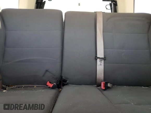 2011 Ford Escape XLS с VIN 1FMCU0C77BKB53875, выставлен на аукционе Copart как лот 53185705 с пробегом 222 070 миль миль и Списание • Salvage title. История ставок и продаж доступна на DreamBid. Изображение 10.