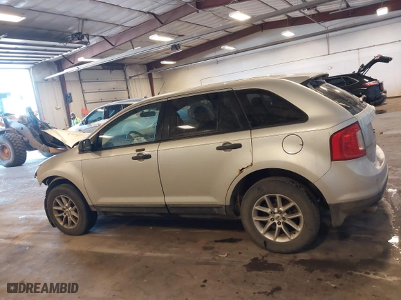 2013 Ford Edge SE with VIN 2FMDK3GC3DBB16709, listed as a IAAI auction lot 41616984 with 206,275 mi miles. Bid and sale history available at carsss.com. Image 15.