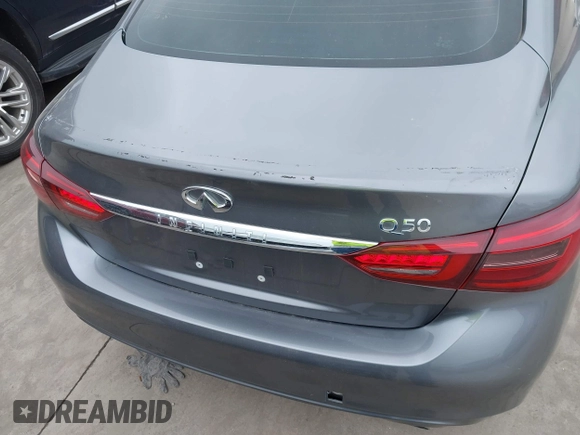 2018 Infiniti Q50 3.0t LUXE with VIN JN1EV7AP1JM362833, listed as a IAAI auction lot 41934415 with 91,970 mi miles. Bid and sale history available at carsss.com. Image 17.
