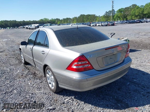 2006 Mercedes-Benz C 230 Sport z VIN WDBRF56HX6F766189, wystawiony jako IAAI lot #41988471 z przebiegiem 104 881 mil mil oraz . Historia ofert i sprzedaży dostępna na DreamBid. Obrazek 3.