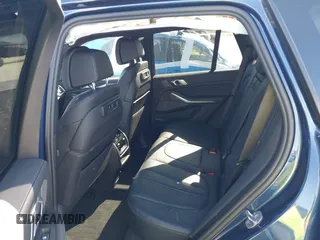 2021 BMW X5 xDrive45e with VIN 5UXTA6C06M9F65364, listed as a IAAI auction lot 41243236 with 1 mi miles. Bid and sale history available at carsss.com. Image 8.