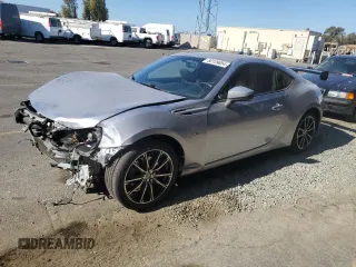 2017 Toyota 86 with VIN JF1ZNAA16H8704163, listed as a Copart auction lot 80139654 with 128,628 mi miles and Salvage Title. Bid and sale history available at carsss.com. Image 1.