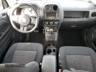 2011 Jeep Compass with VIN 1J4NT1FA1BD176063, listed as a Copart auction lot 50216285 with 136,742 mi miles and Non Repairable. Bid and sale history available at carsss.com. Image 8.