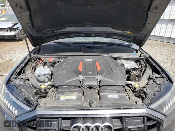 2020 Audi SQ7 z VIN WA1VWAF75LD012621, wystawiony jako Copart lot #52307834 z przebiegiem 43 473 mil mil oraz . Historia ofert i sprzedaży dostępna na DreamBid. Obrazek 11.