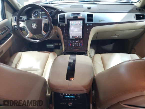 2009 Cadillac Escalade z VIN 1GYFK43569R209961, wystawiony jako Copart lot #54011705 z przebiegiem 143 894 mil mil oraz Czysty tytuł • Clean title. Historia ofert i sprzedaży dostępna na DreamBid. Obrazek 8.