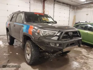 2019 Toyota 4Runner SR5 with VIN JTEBU5JR0K5620419, listed as a IAAI auction lot 41390848 with 93,507 mi miles. Bid and sale history available at carsss.com. Image 6.