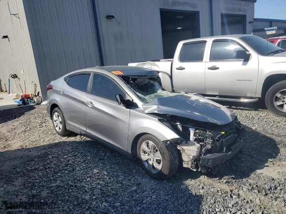 2016 Hyundai Elantra SE with VIN 5NPDH4AE3GH710356, listed as a Copart auction lot 52180295 with 0 mi miles and Non Repairable. Bid and sale history available at carsss.com. Image 4.