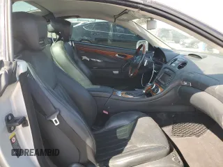 2009 Mercedes-Benz SL 550 z VIN WDBSK71F09F143733, wystawiony jako Copart lot #69045444 z przebiegiem 114 251 mil mil oraz Szkoda całkowita • Salvage title. Historia ofert i sprzedaży dostępna na DreamBid. Obrazek 10.
