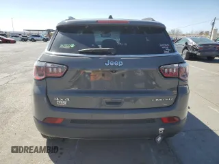 2020 Jeep Compass Limited z VIN 3C4NJDCB0LT215585, wystawiony jako Copart lot #50171655 z przebiegiem 105 579 mil mil oraz Szkoda całkowita • Salvage title. Historia ofert i sprzedaży dostępna na DreamBid. Obrazek 6.