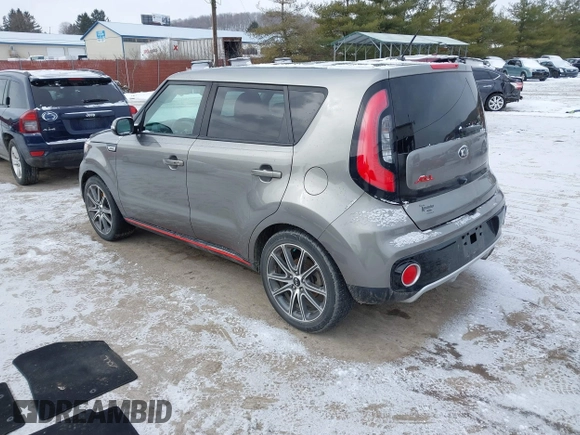 2018 Kia Soul ! with VIN KNDJX3AA1J7516465, listed as a IAAI auction lot 41619026 with 93,948 mi miles. Bid and sale history available at carsss.com. Image 3.