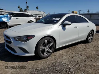 2021 Mercedes-Benz CLA 250 z VIN W1K5J4GB5MN166241, wystawiony jako Copart lot #47091655 z przebiegiem 47 509 mil mil oraz Czysty tytuł • Clean title. Historia ofert i sprzedaży dostępna na DreamBid. Obrazek 1.