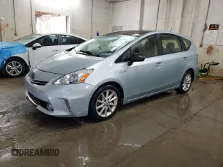 2012 Toyota Prius Two z VIN JTDZN3EUXC3147841, wystawiony jako Copart lot #56475045 z przebiegiem 155 503 mil mil oraz Szkoda całkowita • Salvage title. Historia ofert i sprzedaży dostępna na DreamBid. Obrazek 1.