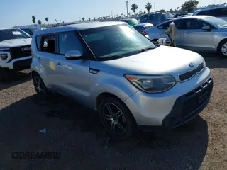 2014 Kia Soul + with VIN KNDJP3A51E7729246, listed as a IAAI auction lot 41976085 with 83,319 mi miles. Bid and sale history available at carsss.com. Image 1.