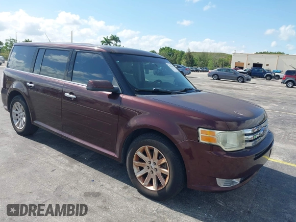 2009 Ford Flex SEL z VIN 2FMDK52C59BA08554, wystawiony jako IAAI lot #42310963 z przebiegiem 165 318 mil mil oraz . Historia ofert i sprzedaży dostępna na DreamBid. Obrazek 1.