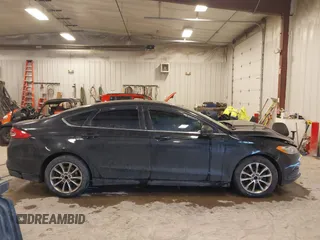 2017 Ford Fusion SE с VIN 3FA6P0H7XHR171654, выставлен на аукционе IAAI как лот 41020604 с пробегом 190 375 миль миль и . История ставок и продаж доступна на DreamBid. Изображение 13.
