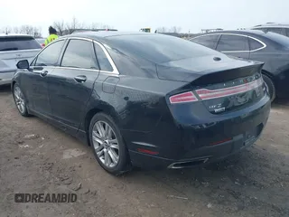 2014 Lincoln MKZ with VIN 3LN6L2J94ER811877, listed as a IAAI auction lot 42022519 with 178,972 mi miles. Bid and sale history available at carsss.com. Image 3.