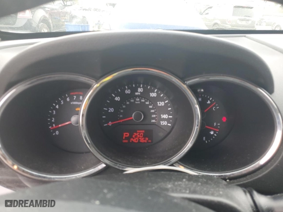 2013 Kia Sorento EX with VIN 5XYKU3A65DG345185, listed as a Copart auction lot 49858665 with 140,762 mi miles and Salvage Title. Bid and sale history available at carsss.com. Image 9.