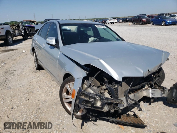 2008 Mercedes-Benz C 300 Sport with VIN WDDGF54X78R037884, listed as a Copart auction lot 52016025 with Not provided miles and Salvage title. Bid and sale history available at DreamBid. Image 4.