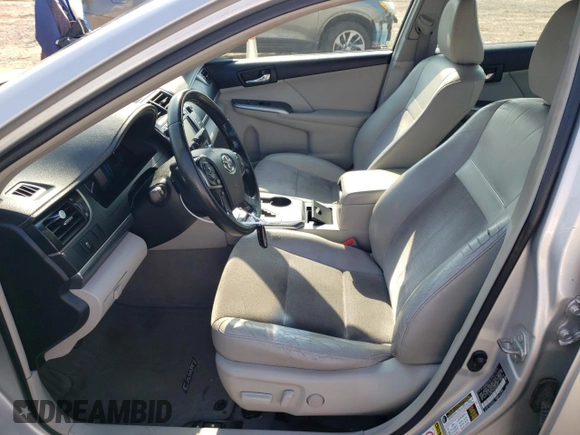 2012 Toyota Camry XLE z VIN 4T1BD1FKXCU007915, wystawiony jako Copart lot #60313605 z przebiegiem 186 574 mil mil oraz Szkoda całkowita • Salvage title. Historia ofert i sprzedaży dostępna na DreamBid. Obrazek 7.