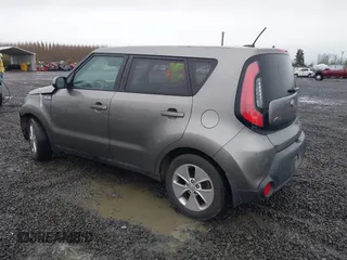 2016 Kia Soul with VIN KNDJN2A21G7242900, listed as a IAAI auction lot 41082800 with 122,160 mi miles. Bid and sale history available at carsss.com. Image 3.