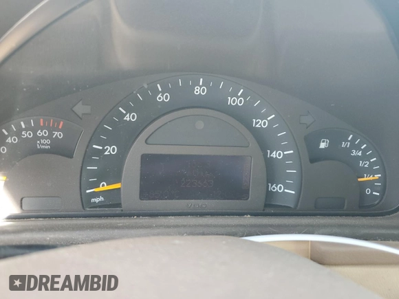 2001 Mercedes-Benz C 230/260/280/320 z VIN WDBRF61J51F078805, wystawiony jako Copart lot #51609285 z przebiegiem 223 663 mil mil oraz Szkoda całkowita • Salvage title. Historia ofert i sprzedaży dostępna na DreamBid. Obrazek 9.
