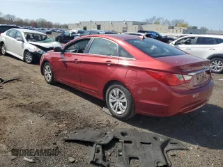 2013 Hyundai Sonata GLS z VIN 5NPEB4AC1DH535427, wystawiony jako Copart lot #54202555 z przebiegiem 125 878 mil mil oraz Szkoda całkowita • Salvage title. Historia ofert i sprzedaży dostępna na DreamBid. Obrazek 2.