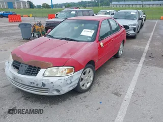 2005 Nissan Sentra S z VIN 3N1CB51D15L561438, wystawiony jako IAAI lot #42396400 z przebiegiem 317 093 mil mil oraz . Historia ofert i sprzedaży dostępna na DreamBid. Obrazek 2.