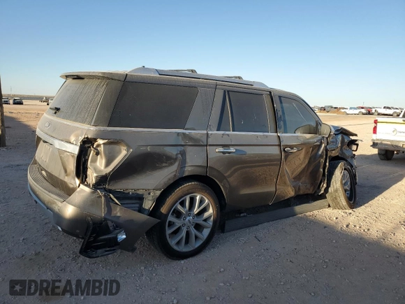 2019 Ford Expedition Platinum with VIN 1FMJU1MT7KEA30701, listed as a Copart auction lot 46797185 with 46,741 mi miles and Salvage Title. Bid and sale history available at carsss.com. Image 3.
