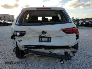 2023 Volkswagen Tiguan S z VIN 3VVRB7AX1PM089883, wystawiony jako Copart lot #43635945 z przebiegiem 34 474 mil mil oraz Nie do naprawy • Non repairable. Historia ofert i sprzedaży dostępna na DreamBid. Obrazek 6.