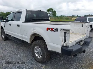 2019 Ford F-250 XL with VIN 1FT7W2B63KED50139, listed as a IAAI auction lot 42726614 with 187,557 mi miles and . Bid and sale history available at DreamBid. Image 3.