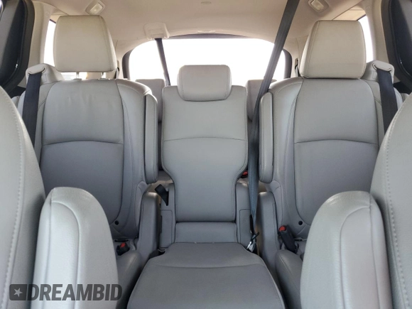 2019 Honda Odyssey EX-L z VIN 5FNRL6H71KB086667, wystawiony jako Copart lot #56718025 z przebiegiem 150 085 mil mil oraz Szkoda całkowita • Salvage title. Historia ofert i sprzedaży dostępna na DreamBid. Obrazek 10.