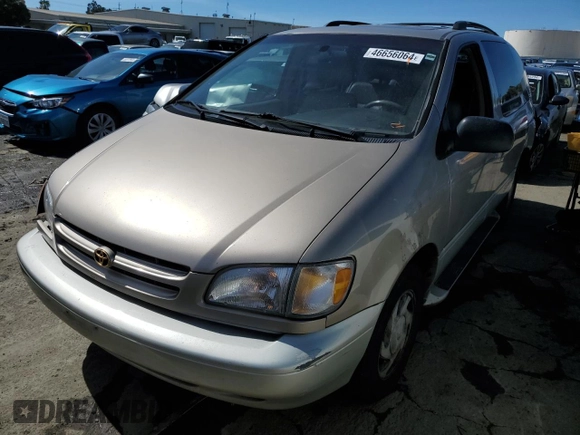 2000 Toyota Sienna LE with VIN 4T3ZF13C1YU288572, listed as a Copart auction lot 46656064 with 205,351 mi miles and Non Repairable. Bid and sale history available at DreamBid. Image 1.