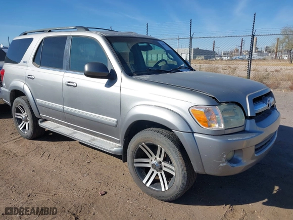 2005 Toyota Sequoia SR5 with VIN 5TDZT34AX5S244276, listed as a IAAI auction lot 41605214 with 226,565 mi miles. Bid and sale history available at carsss.com. Image 1.
