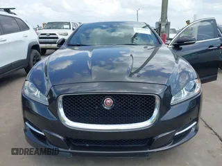 2015 Jaguar XJ с VIN SAJWA3HT3FMV86221, выставлен на аукционе IAAI как лот 42628203 с пробегом 125 951 миль миль и . История ставок и продаж доступна на DreamBid. Изображение 6.