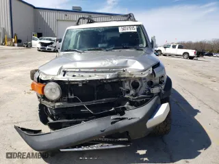 2011 Toyota FJ Cruiser with VIN JTEBU4BF0BK101337, listed as a Copart auction lot 50241915 with 374,523 mi miles and Salvage Title. Bid and sale history available at carsss.com. Image 5.