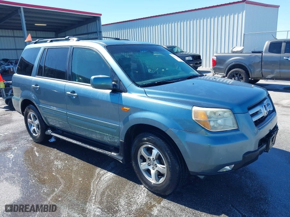 2006 Honda Pilot EX-L with VIN 5FNYF28586B004479, listed as a IAAI auction lot 41759406 with 301,087 mi miles. Bid and sale history available at carsss.com. Image 1.