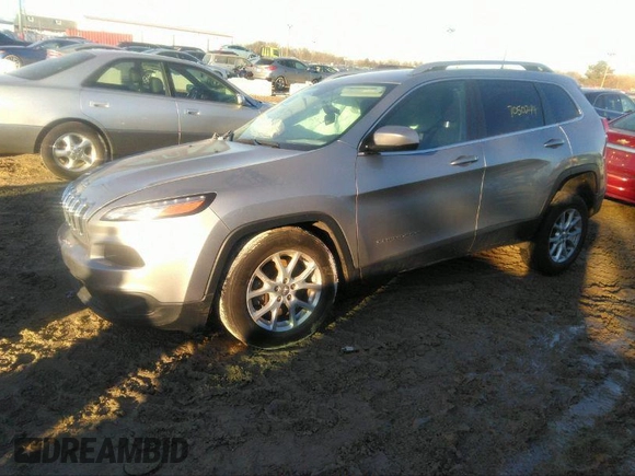 2017 Jeep Cherokee Latitude z VIN 1C4PJMCS6HW584493, wystawiony jako IAAI lot #36460710 z przebiegiem 51 546 mil mil oraz . Historia ofert i sprzedaży dostępna na DreamBid. Obrazek 2.